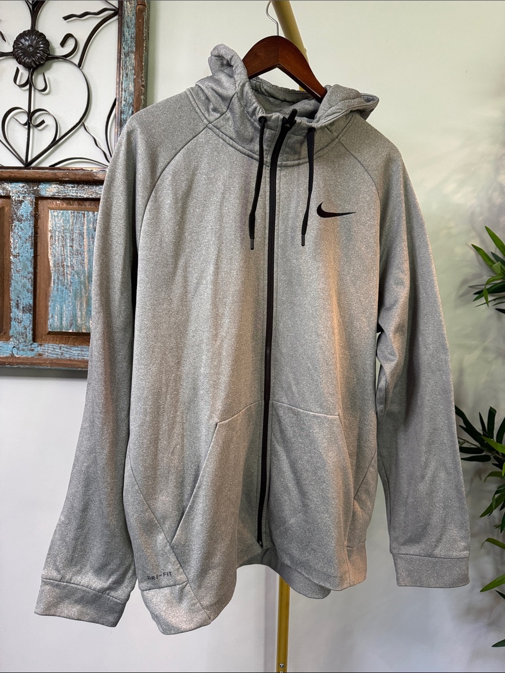 Nike Light Gray Full-Zip Performance Hooded Jacket XL
